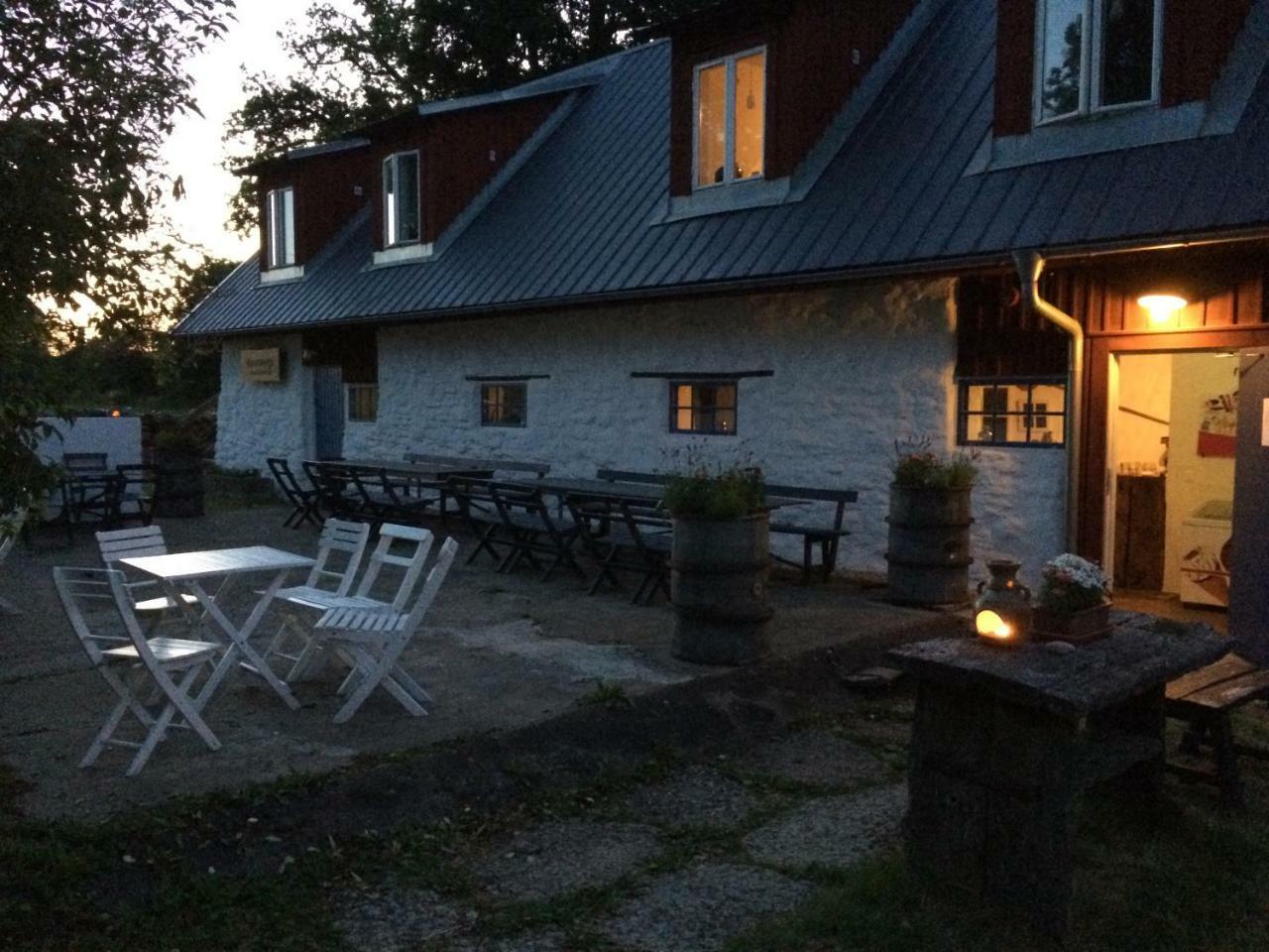 Rosenborgs Friluftspensionat Färjestaden Екстериор снимка